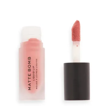 REVOLUTION MAKE UP MATTE BOMB liquid lip #fancy pink REVOLUTION MAKE UP MATTE BOMB liquid lip #fancy pink