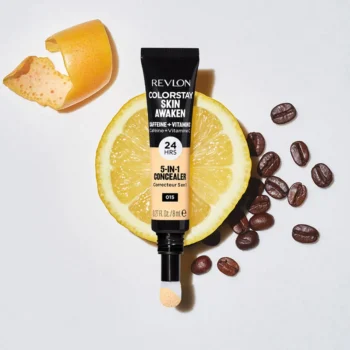 REVLON MASS MARKET COLORSTAY SKIN AWAKEN 5-in-1 Correcteur #015-light 8 ml