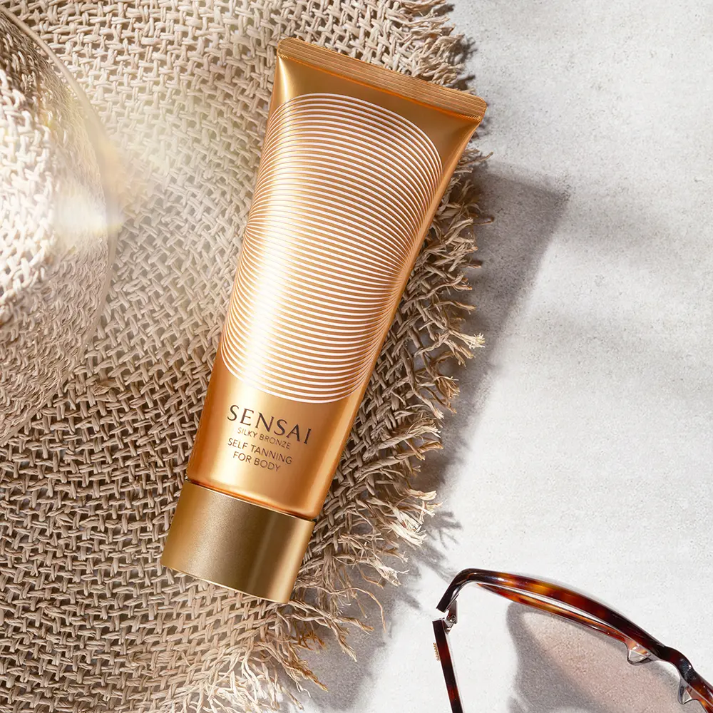 SENSAI SENSAI SILKY BRONZE self tanning for body 150 ml SENSAI SENSAI SILKY BRONZE self tanning for body 150 ml – Image 3